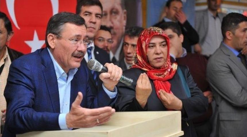 Başkan G&ouml;k&ccedil;ek, Etimesgutlu Engellilerle Buluştu