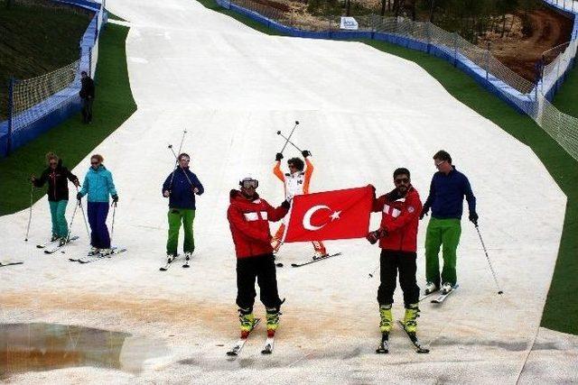 Gaziantep’te Kayak Pisti Açılışı Yapıldı