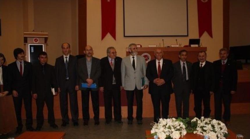 K&uuml;&rsquo;den &lsquo;mehmet Akif Ve Kastamonu&rsquo; Konulu Panel