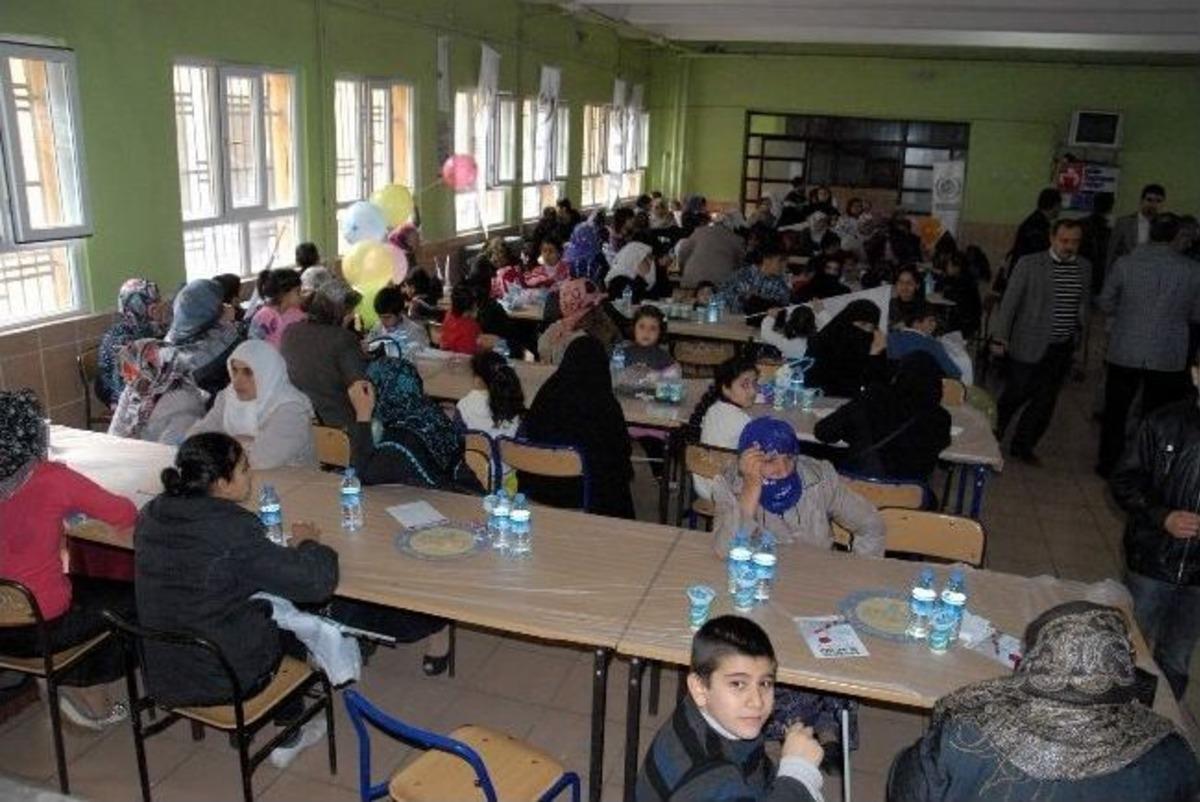 Siverek İl&ccedil;esinde Yetimler Buluştu