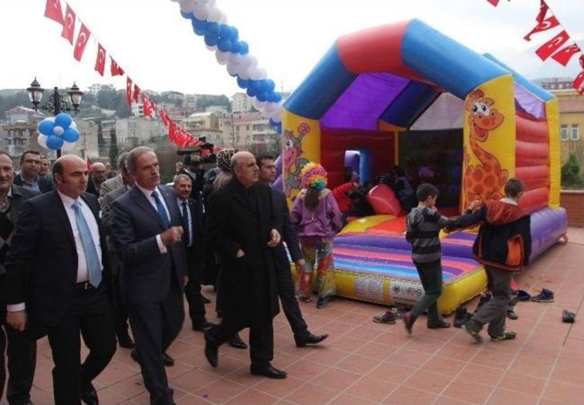 Sosyal Tesisler İle Kestel&rsquo;in Yıldızı Parlıyor