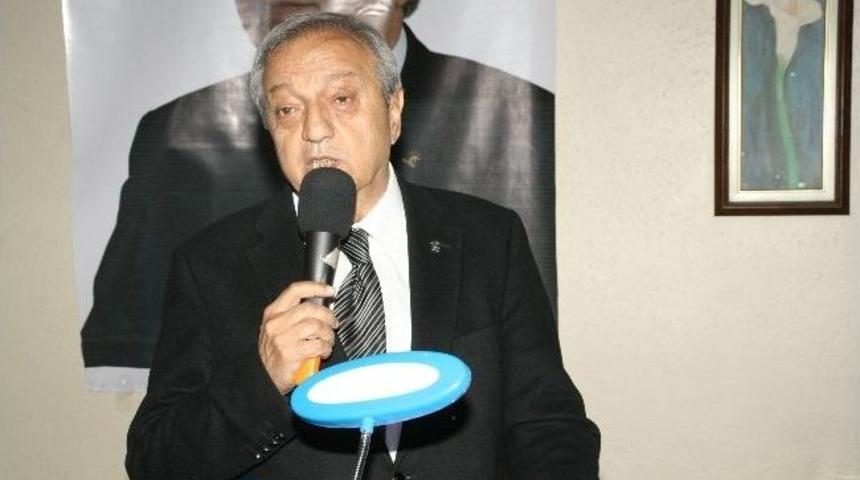 Devrek Ak Parti Teşkilatı Madencilere Kahvaltı İkramında Bulundu