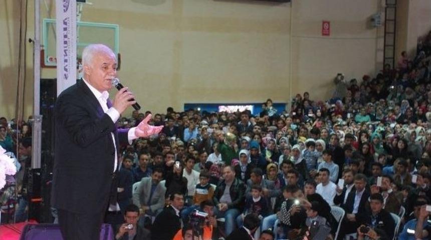 Prof. Dr. Nihat Hatipoğlu Batman'da Konferans Verdi