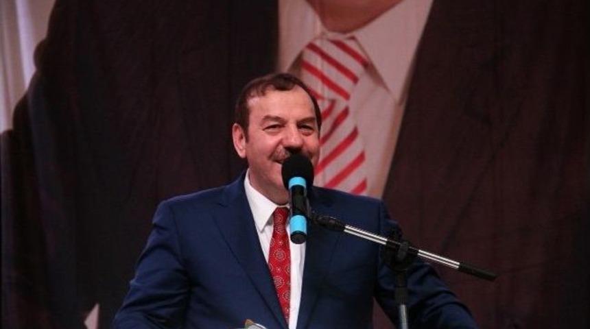 Esenyurt'ta Yaşayan Kars Ve Ardahanlılar Yemekte Bir Araya Geldi