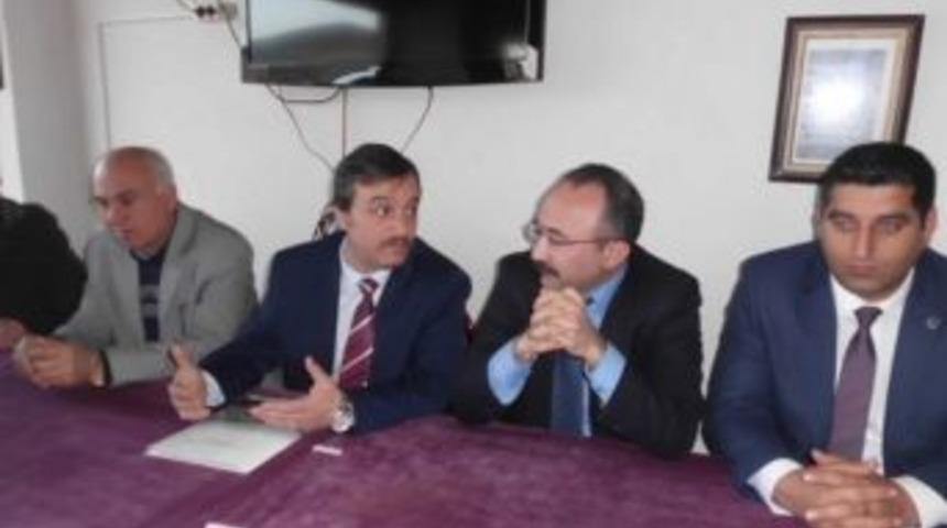 Bbp&rsquo;li Aday &Ouml;zkılı&ccedil; Dernek Ziyaretlerini S&uuml;rd&uuml;r&uuml;yor