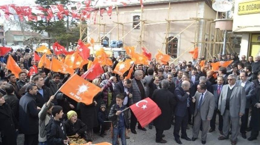 Ak Parti Doğanhisar Ve Akşehir&rsquo;de &Ccedil;alışmalarını S&uuml;rd&uuml;r&uuml;yor
