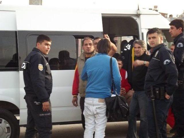 Hakeme Saldırı Maçı Yarım Bıraktı 2