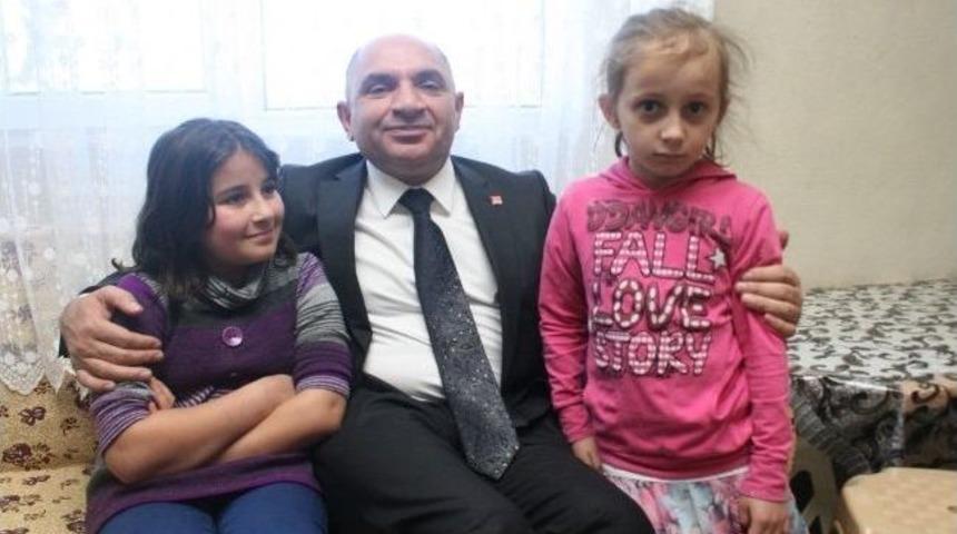 Tahsin Tarhan K&ouml;yleri Ziyaret Etti
