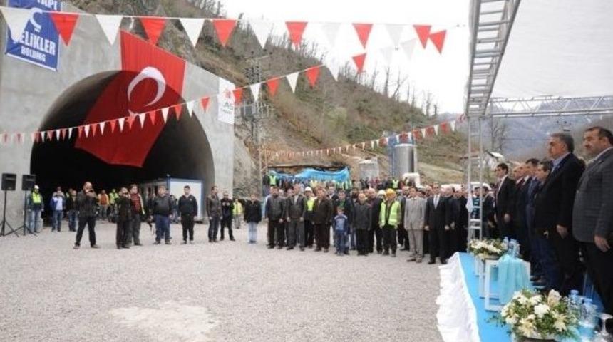 Cankurtaran T&uuml;neli&rsquo;nde Işık G&ouml;r&uuml;nd&uuml;