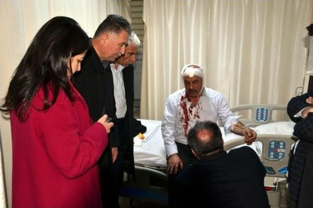 Ak Partililere Saldırı: 5 Yaralı