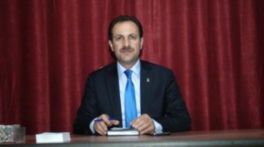 Ak parti Belediye Başkan Adayı Fesih Altay Tıp Bayramını Kutladı