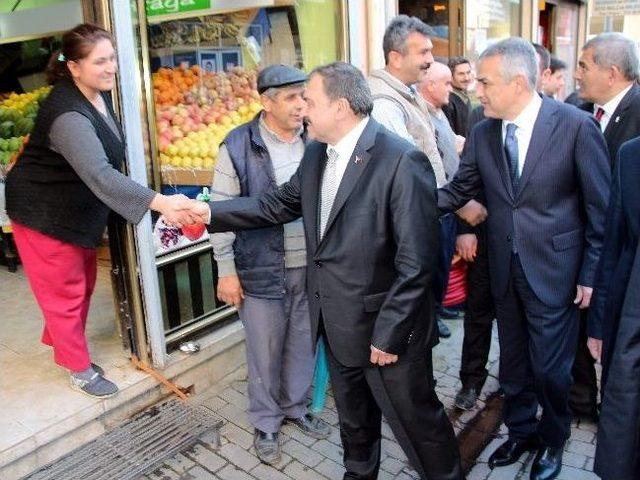 Bakan Eroğlu&rsquo;ndan Ak Parti li Savaş ın "altın Kanal Menderes Projesi"ne Destek 2