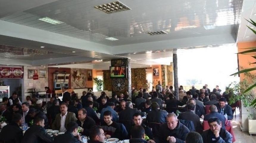 Ak Parti, Sandık G&ouml;revlilerini Kahvaltıda Buluşturdu