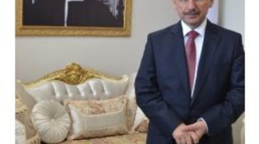 Vali Ercan Topaca'dan 18 Mart Şehitler G&uuml;n&uuml; Anma Mesajı