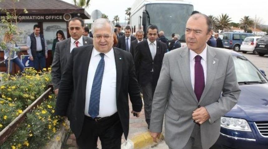 Dsp Genel Başkanı Masum T&uuml;rker Urla&rsquo;yı Ziyaret Etti