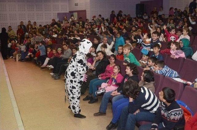 afacan Tilki  Kartepe de Sahnelendi 1