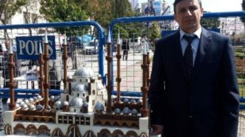 4 Ayda Yaptığı Cami Maketini Başbakan&rsquo;a Hediye Edecek