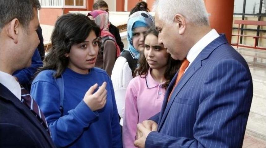 Adana Bt&uuml;'n&uuml;n Lise Gezileri Sona Erdi