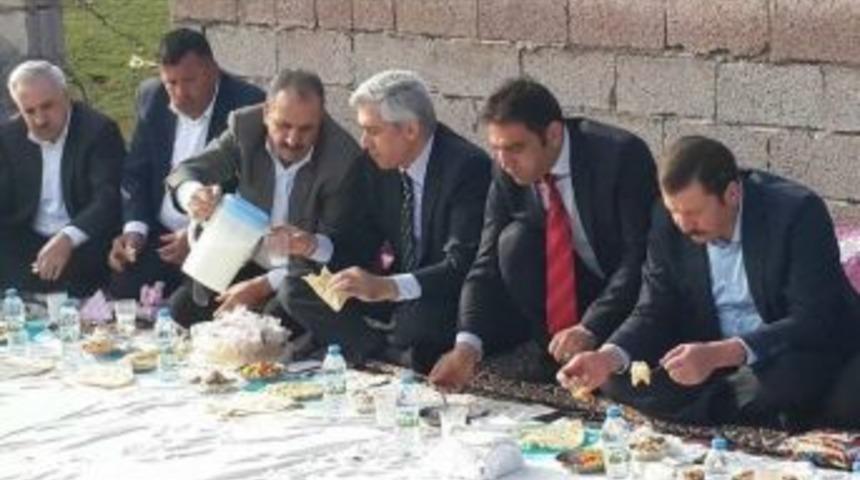 Ensarioğlu'ndan Karakaş'a Destek Ziyareti