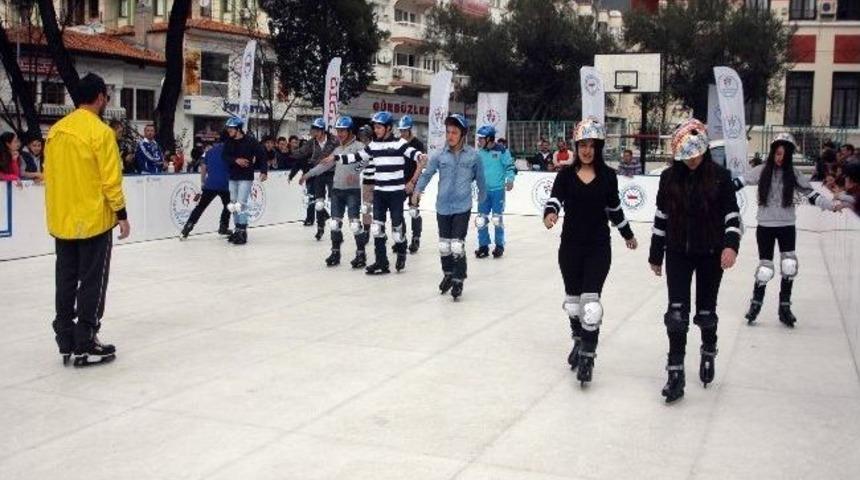 Buzda Kaymayı &Ouml;ğreniyorlar
