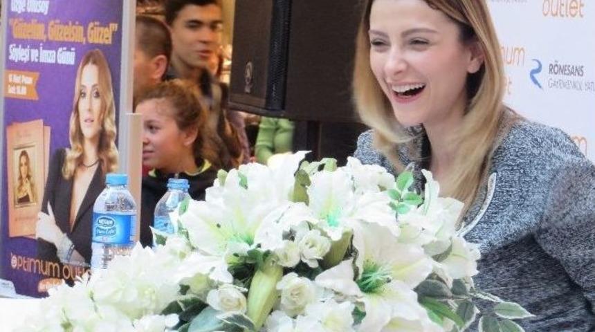 &Ouml;zge Ulusoy&rsquo;a Optimum&rsquo;da B&uuml;y&uuml;k İlgi