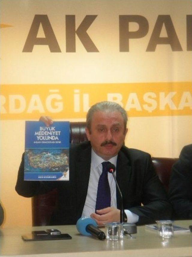 Ak Parti Genel Başkan Yardımcısı Mustafa Şentop: