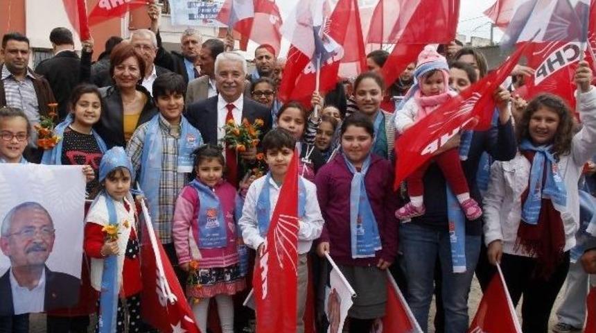 Başkan Arıkan, Se&ccedil;im &Ccedil;alışmalarını S&uuml;rd&uuml;r&uuml;yor