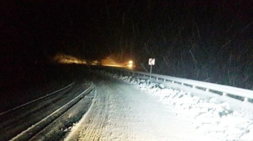 Sivas&rsquo;ta Kar Yağışı