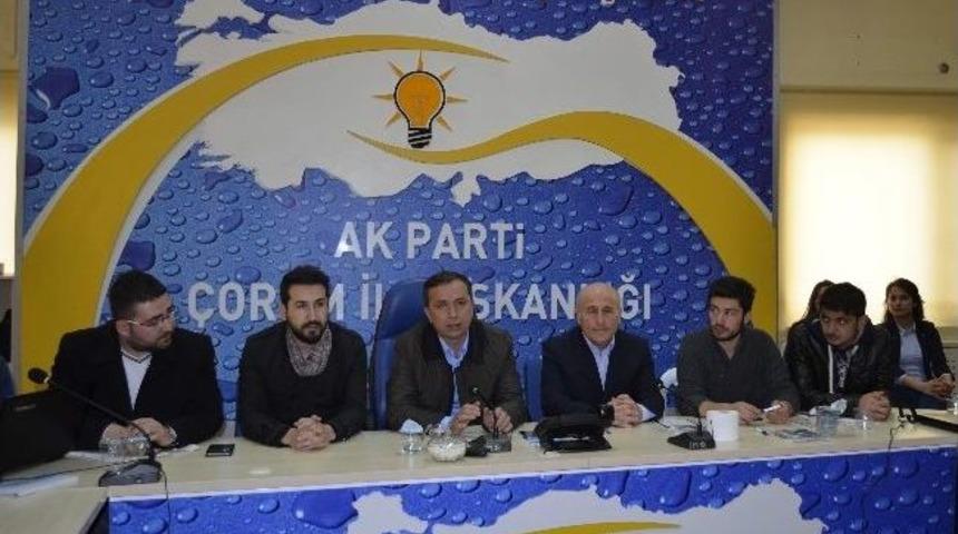 Ak Parti İl Başkanı Ceylan, &Uuml;niversiteli Gen&ccedil;lerle Bir Araya Geldi