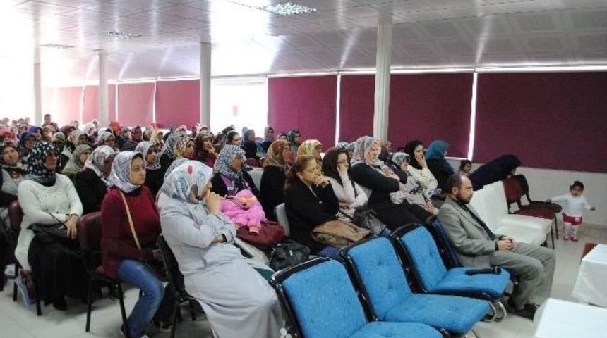 İslamda Ailenin &Ouml;nemi Semineri