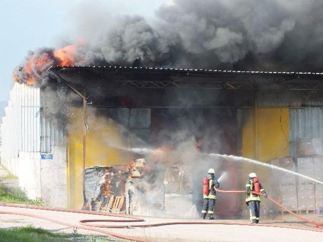 T&uuml;praş'ın Yanında Yangın