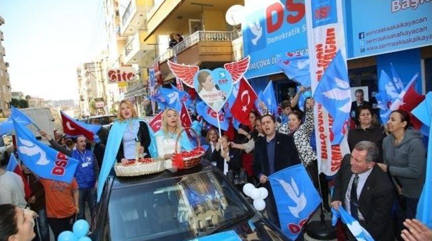 Bal&ccedil;ova'da Semra Aksakal Kayacan Sesleri