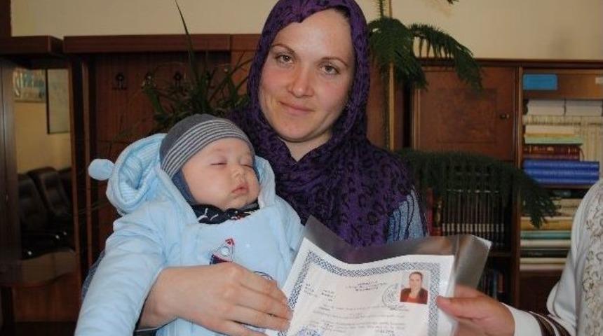 Moldova Uyruklu Irına M&uuml;sl&uuml;manlığı Se&ccedil;ti