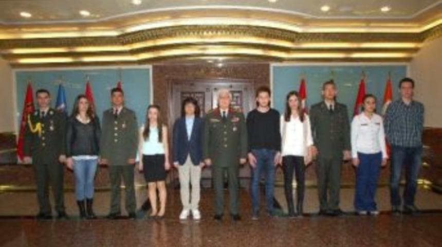 Şehit &Ccedil;ocuklarından Genelkurmay Başkanı Orgeneral &Ouml;zel'e Ziyaret