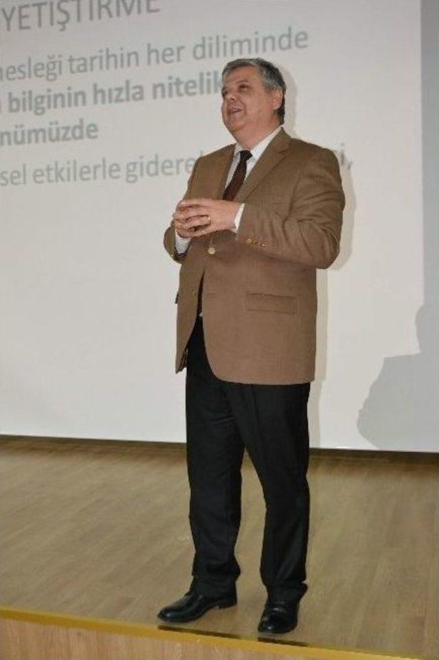 Niğde &Uuml;niversitesi &Ouml;ğretmen Yetiştirme Konferansı D&uuml;zenledi 2