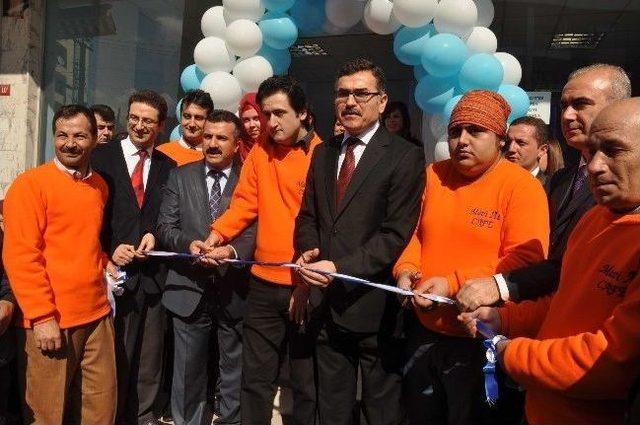 Devlet Şizofreni Hastalarını İş Sahibi Yaptı 1