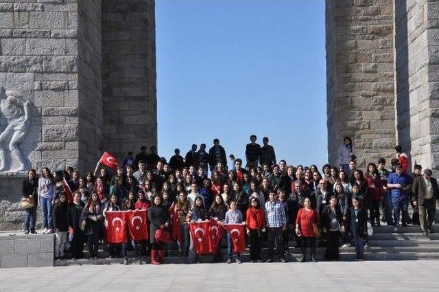 Salihli Belediyesi 500 Öğrenciyi Çanakkale’ye Gönderdi 2
