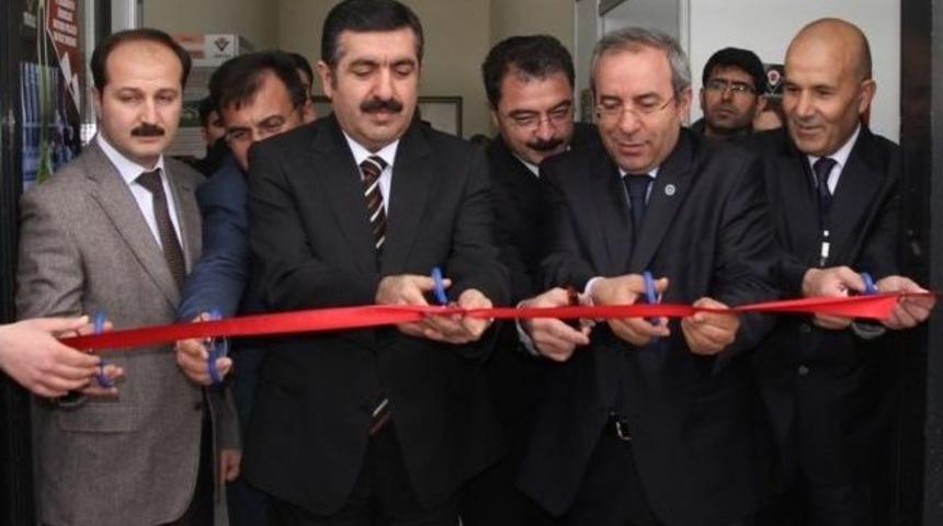 T&uuml;bitak Projeleri Yarışma Sergisi Van&rsquo;da A&ccedil;ıldı