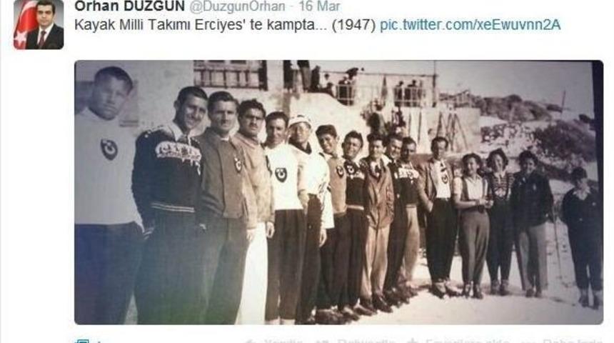 Vali D&uuml;zg&uuml;n, Arşivdeki Tozlu Fotoğrafları G&uuml;n Y&uuml;z&uuml;ne &Ccedil;ıkardı