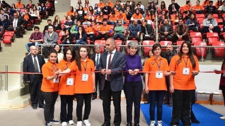 Orta&ouml;ğretim &Ouml;ğrencilerinin Proje Yarışına Me&uuml; Ev Sahipliği Yapıyor