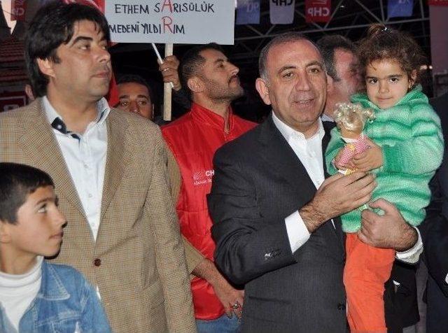 "gökhan Başkan Sizlere Emanet" 2