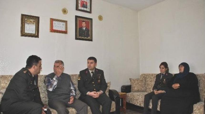 Jandarma&rsquo;dan Şehitlere Vefa