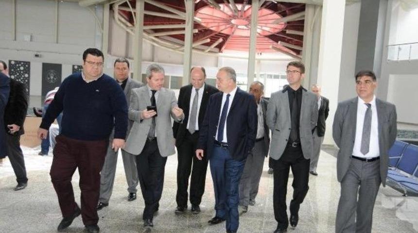 Manisa Otob&uuml;s Terminali &Ccedil;arşamba G&uuml;n&uuml; A&ccedil;ılıyor