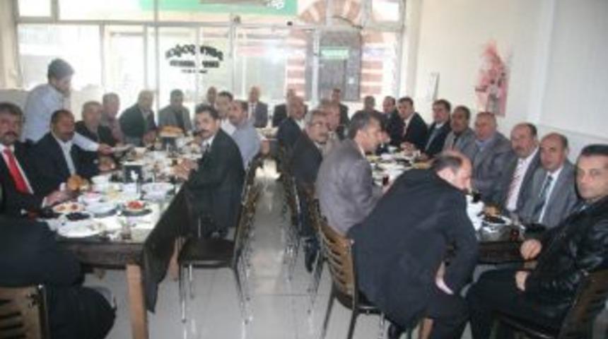 Mhp&rsquo;liler Kahvaltıda Buluştu