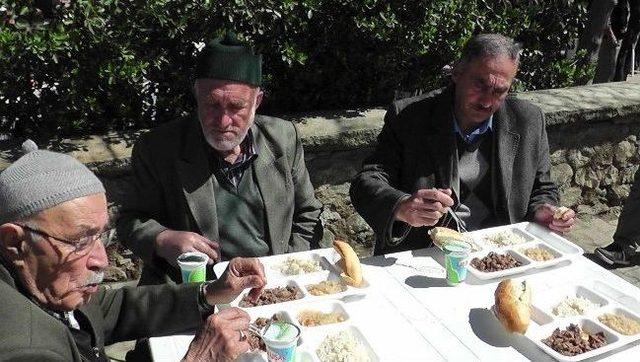 İha'nın Haberinden Etkilenen Gaziantepli Hayırsever Simav’a Cami Yaptırdı