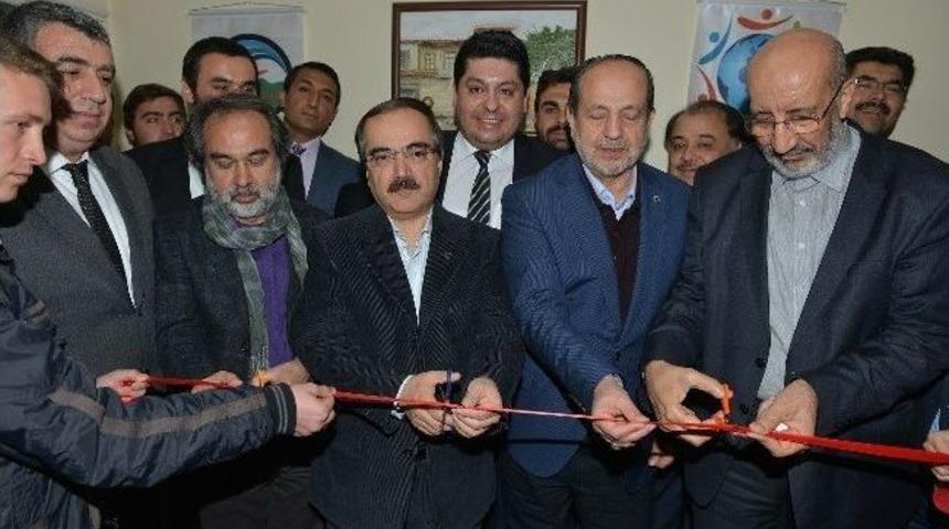 Dost-yar Ve Ducged'in Adana Şubeleri A&ccedil;ıldı