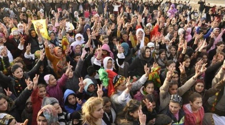 Van&rsquo;da Nevruz Kutlamaları