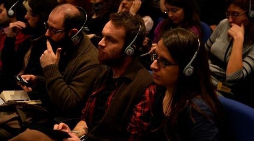 &lsquo;sokakta Siyaset&rsquo; Sempozyumu İzmir'de Yapılıyor