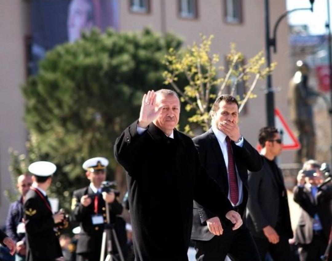 Başbakan Erdoğan: "t&uuml;rkiye İ&ccedil;eriden De İhanetleri Ezecek G&uuml;&ccedil;te Bir &Uuml;lkedir"