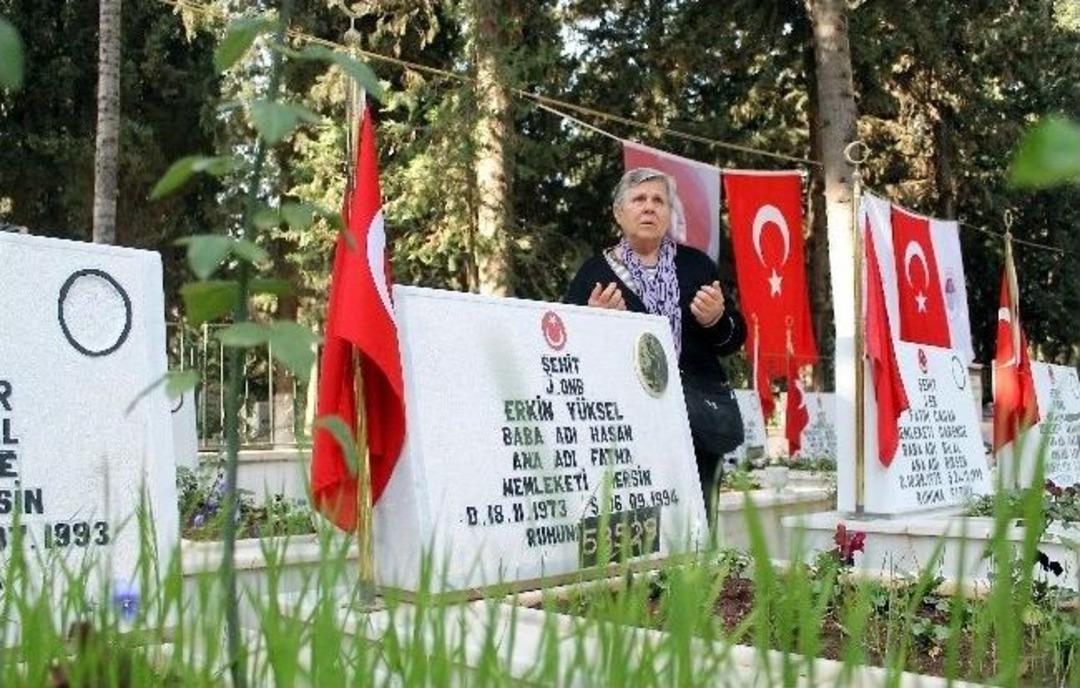 Mersin Şehitliğinde H&uuml;z&uuml;nl&uuml; T&ouml;ren